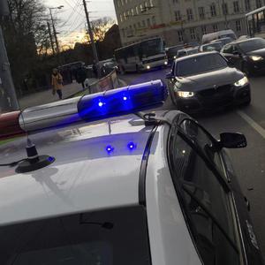 男男 人狗生子 大肚 尿 失禁
